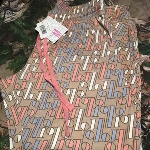 New with tags LuLaRoe Jax Pants Size Medium